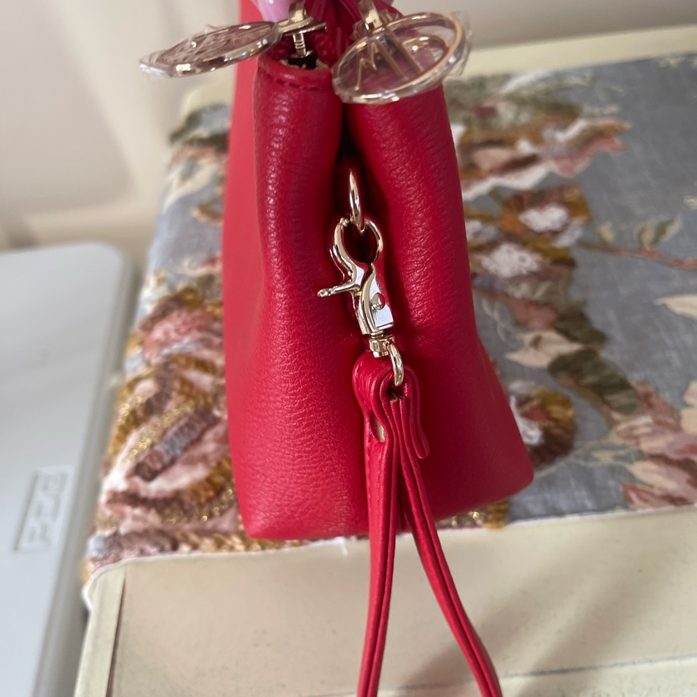 Red Wristlet Clutch New - Picture 4 of 6